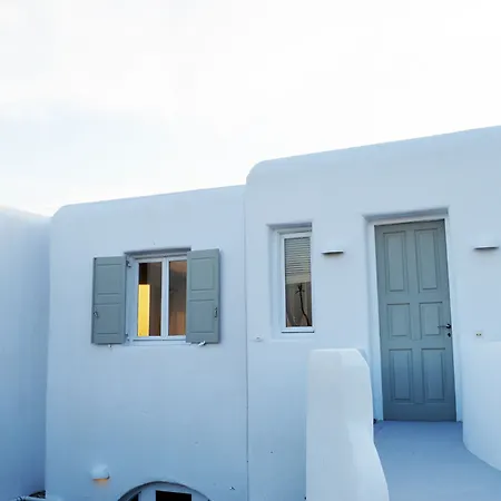Terra Rock Super Paradise Beach (Mykonos)