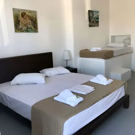 Terra Rock * Super Paradise Beach (Mykonos)